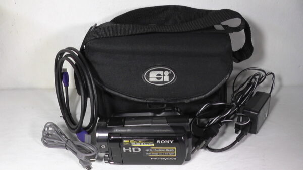 Filmadora sony hdr-xr520 com gravação noturna colorida: veja no escuro com mais detalhes e realismo. - Imagem 4